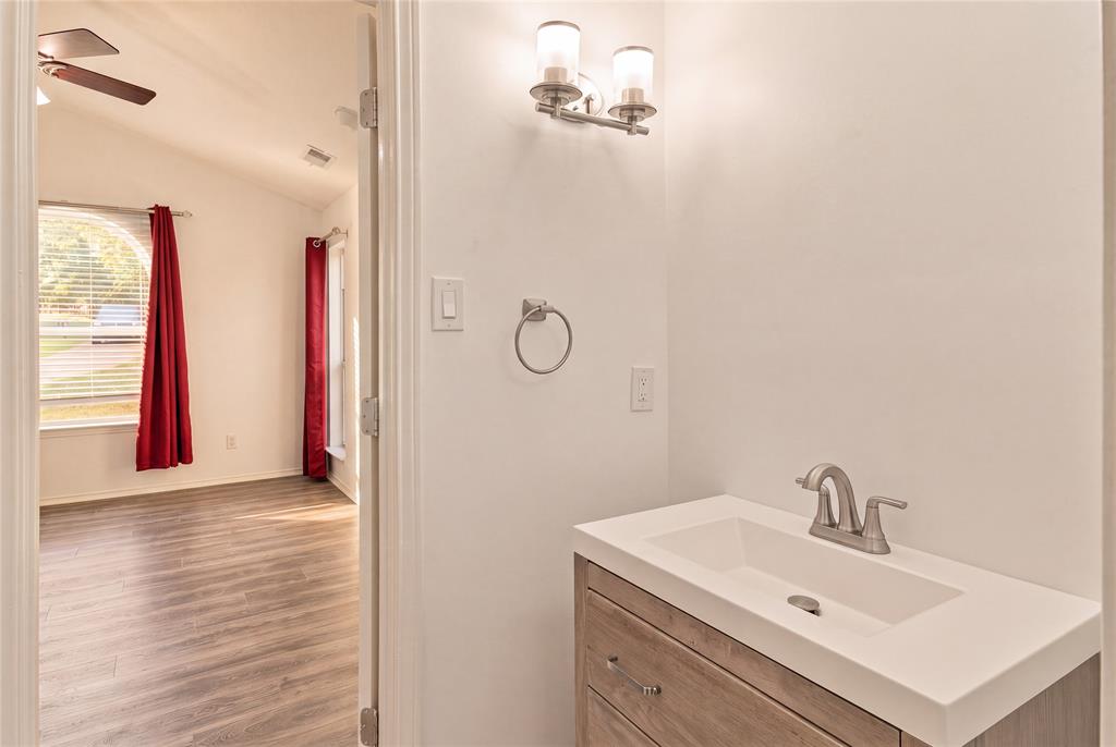 3280 Blackchamp Road Midlothian, TX 76065 - Photo 18 of 30 Gallery Image 18