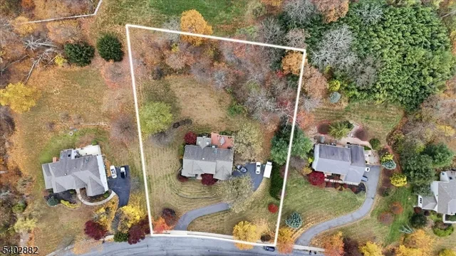 $869,999 | 13 Old Schoolhouse Road, Asbury, NJ 08802