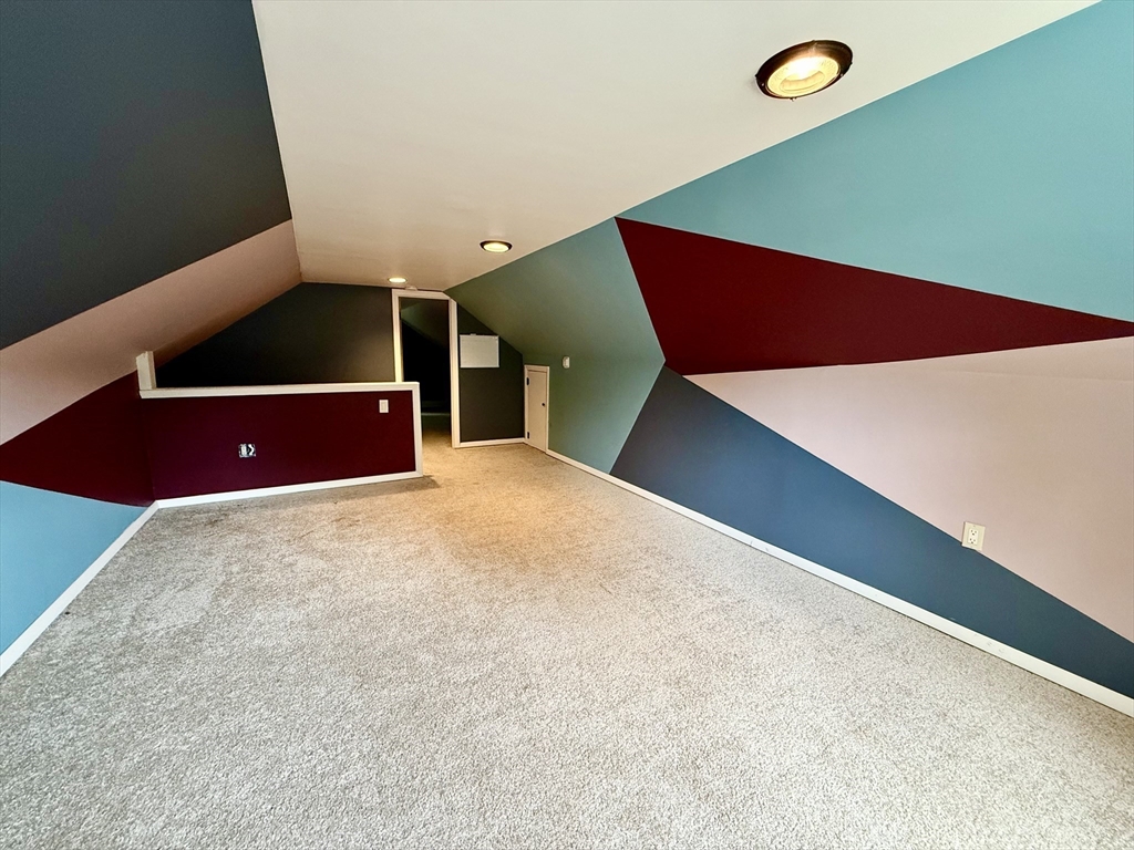9 R Gates Terrace Sterling, MA 01564 - Photo 13 of 20