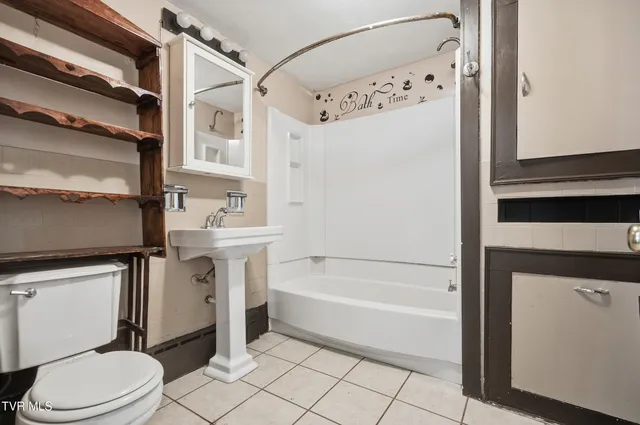 $175,000 | 1736 Main Avenue Southwest, Norton, VA 24273