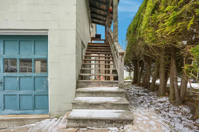 $175,000 | 1736 Main Avenue Southwest, Norton, VA 24273