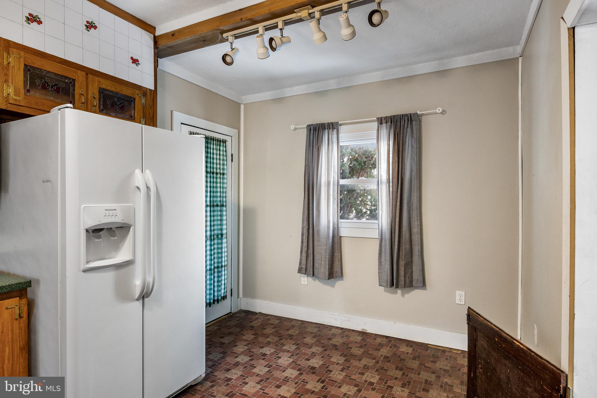 116 Lippincott Avenue Riverside, NJ 08075 - Photo 17 of 34 Kitchen