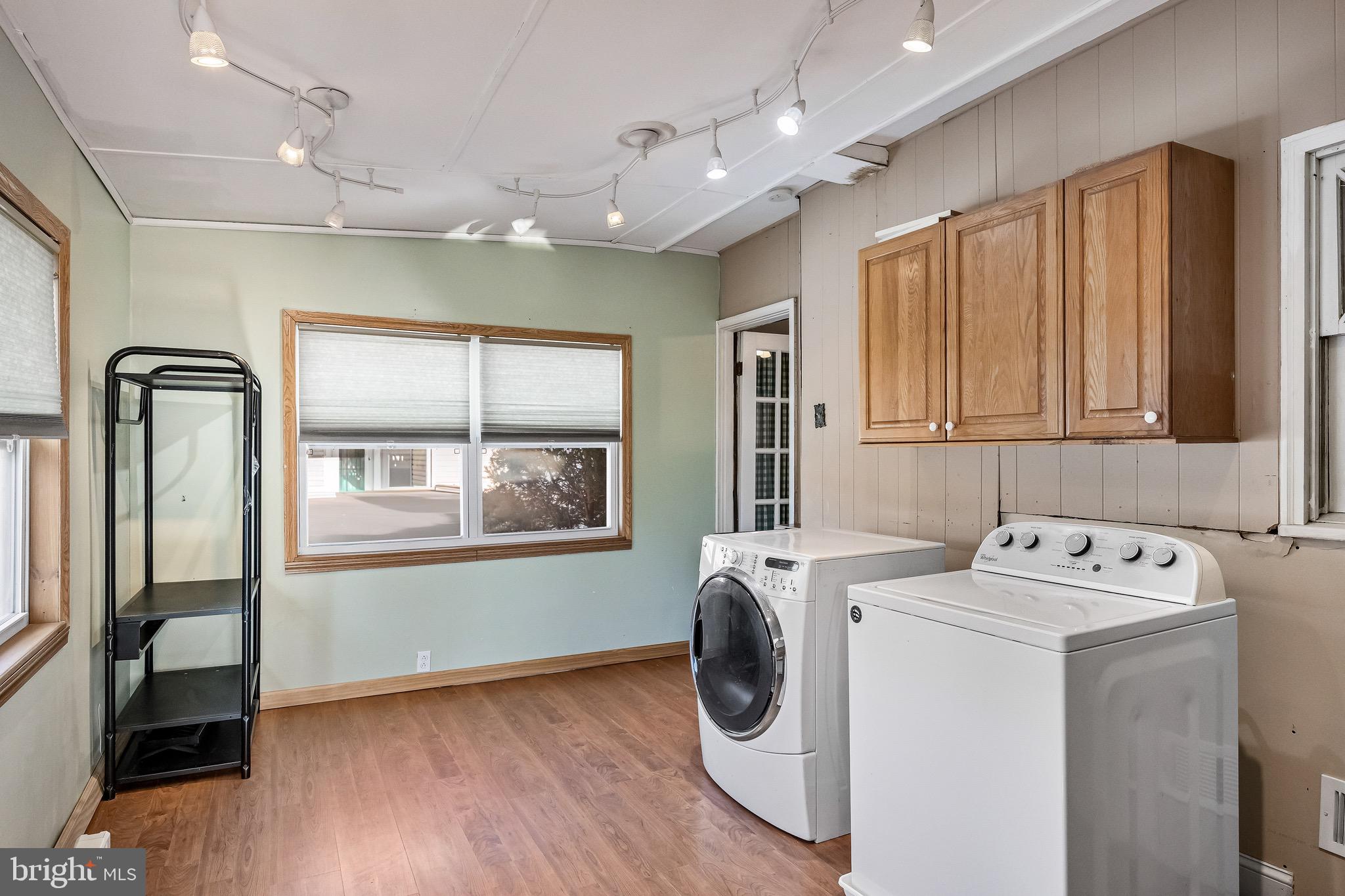 116 Lippincott Avenue Riverside, NJ 08075 - Photo 20 of 34 Laundry room