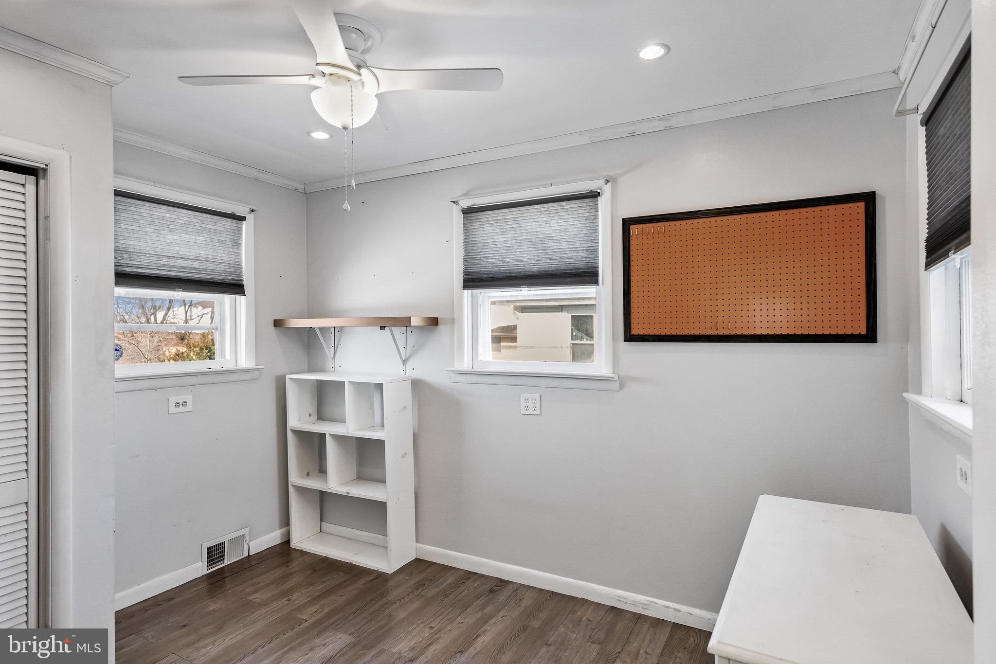 116 Lippincott Avenue Riverside, NJ 08075 - Photo 24 of 34 Upstairs bedroom