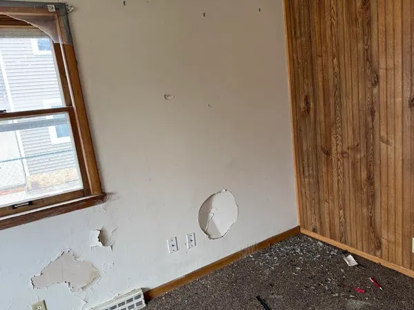 $79,900 | 5952 North 61st Street, Milwaukee, WI 53218