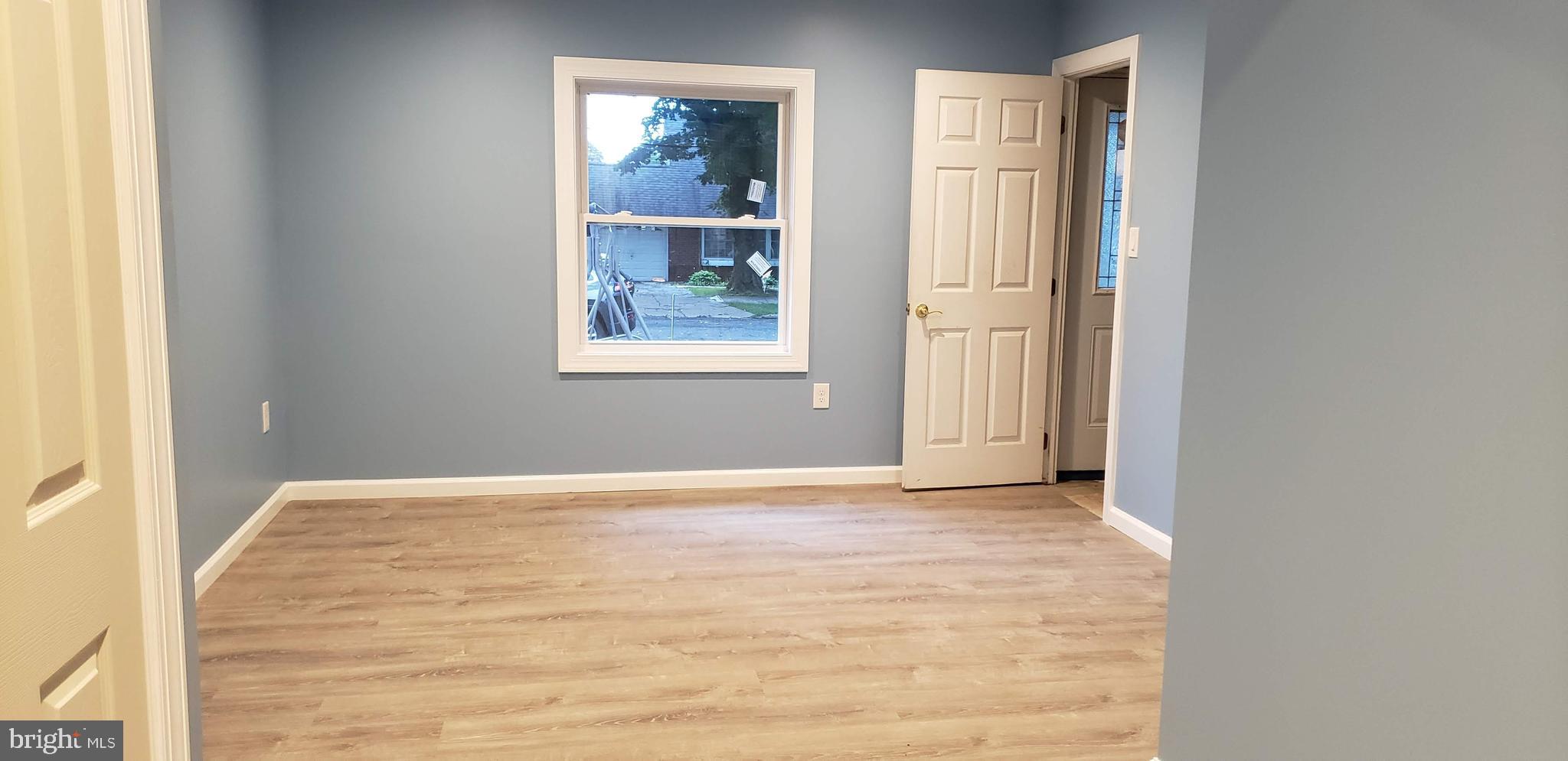 5 June Road Levittown, PA 19056 - Photo 9 of 19 Main bedroom
