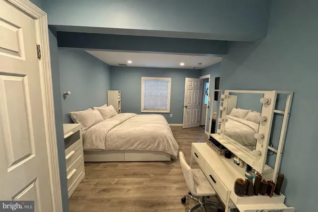 $450,000 | 5 June Road, Levittown, PA 19056