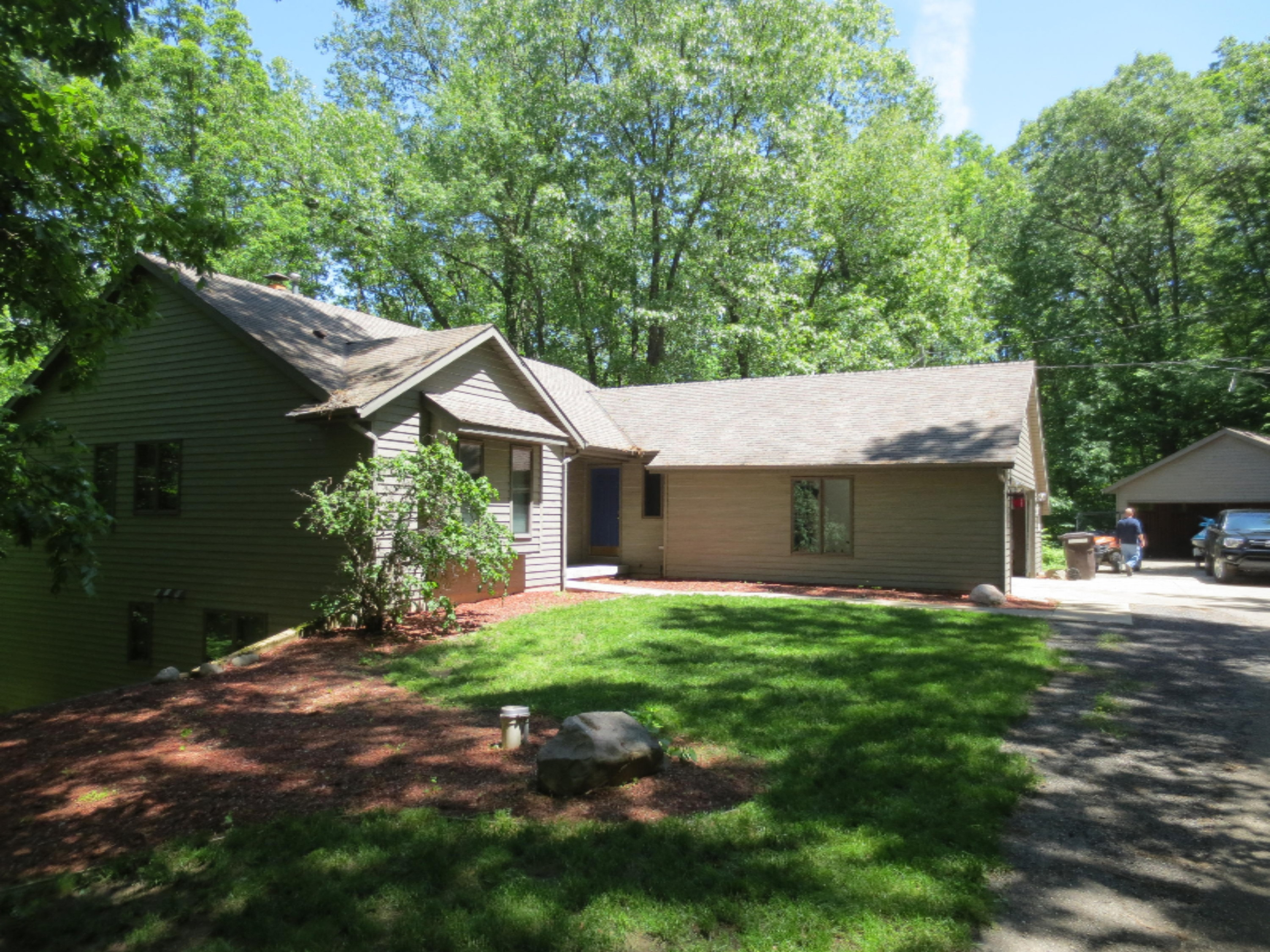 6850 West Garbow Road Middleville, MI 49333 - Photo 3 of 21 IMG_0949