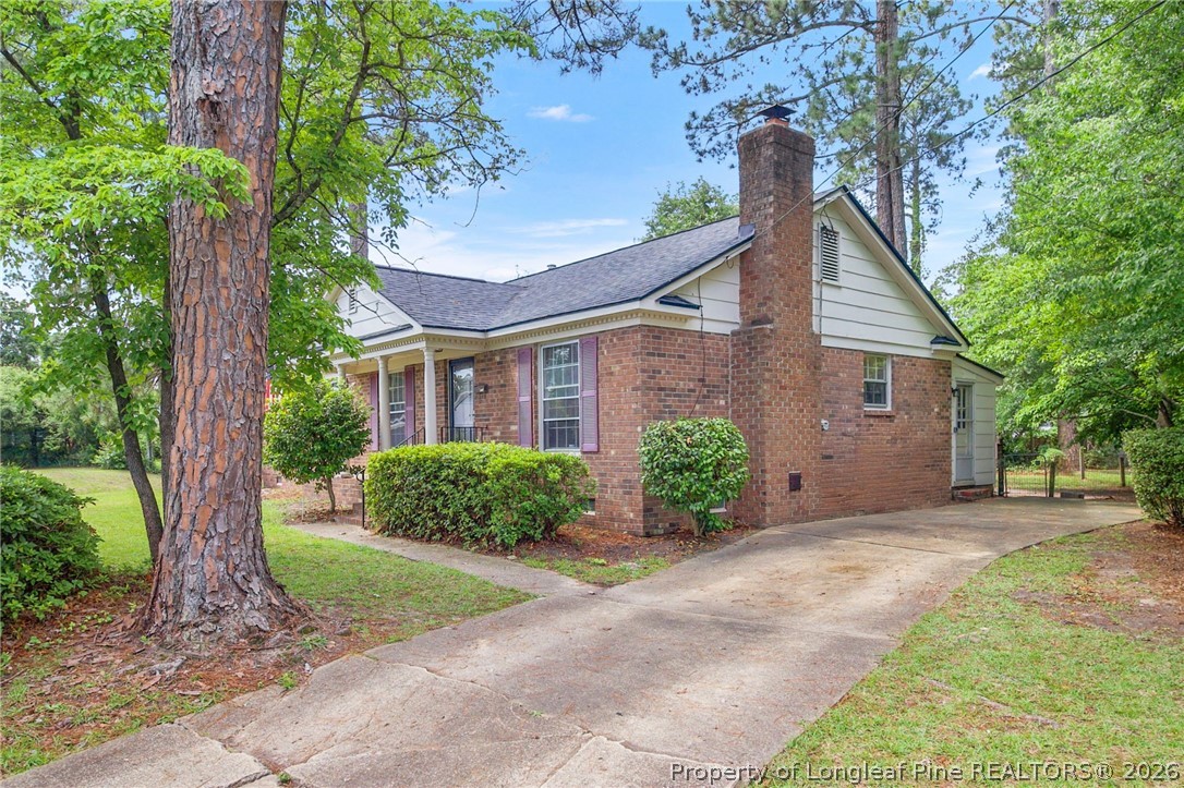 5401 Chesapeake Road Fayetteville, NC 28311 - Photo 3 of 35