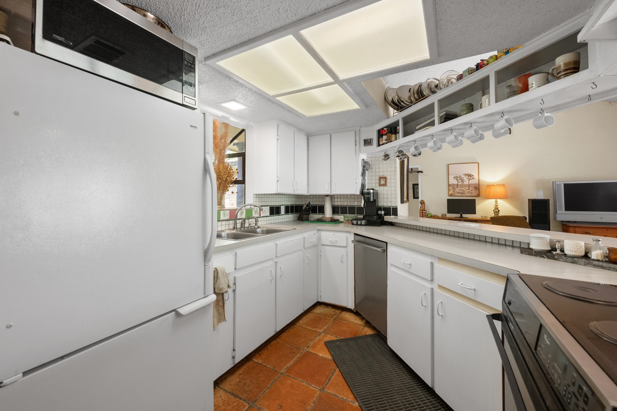 9820 Timber Ridge Pass Austin, TX 78733 - Photo 10 of 26 Gallery Image 10