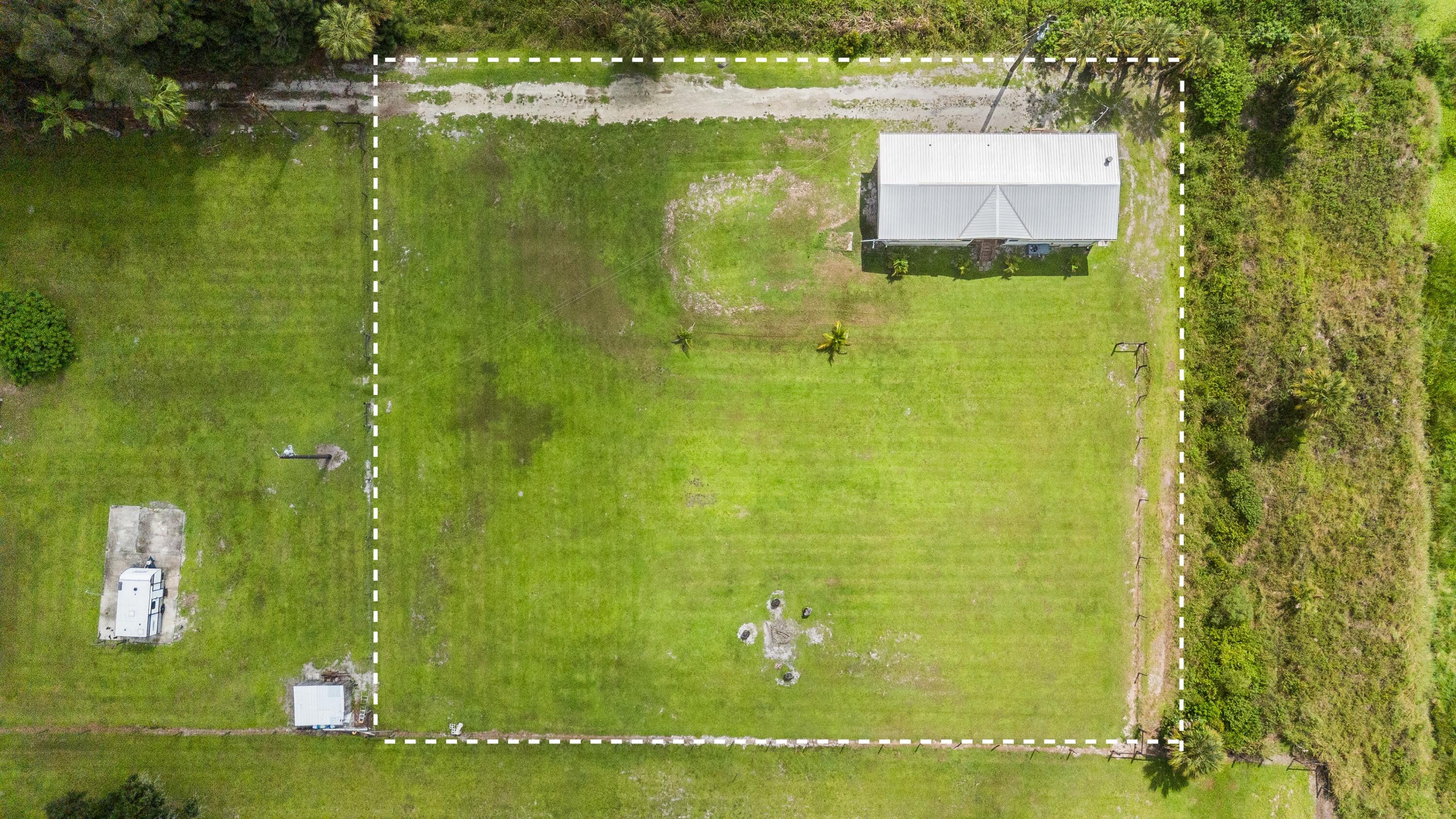 344 Pine Lane Clewiston, FL 33440 - Photo 41 of 43 DJI_20250830111921_0025_D