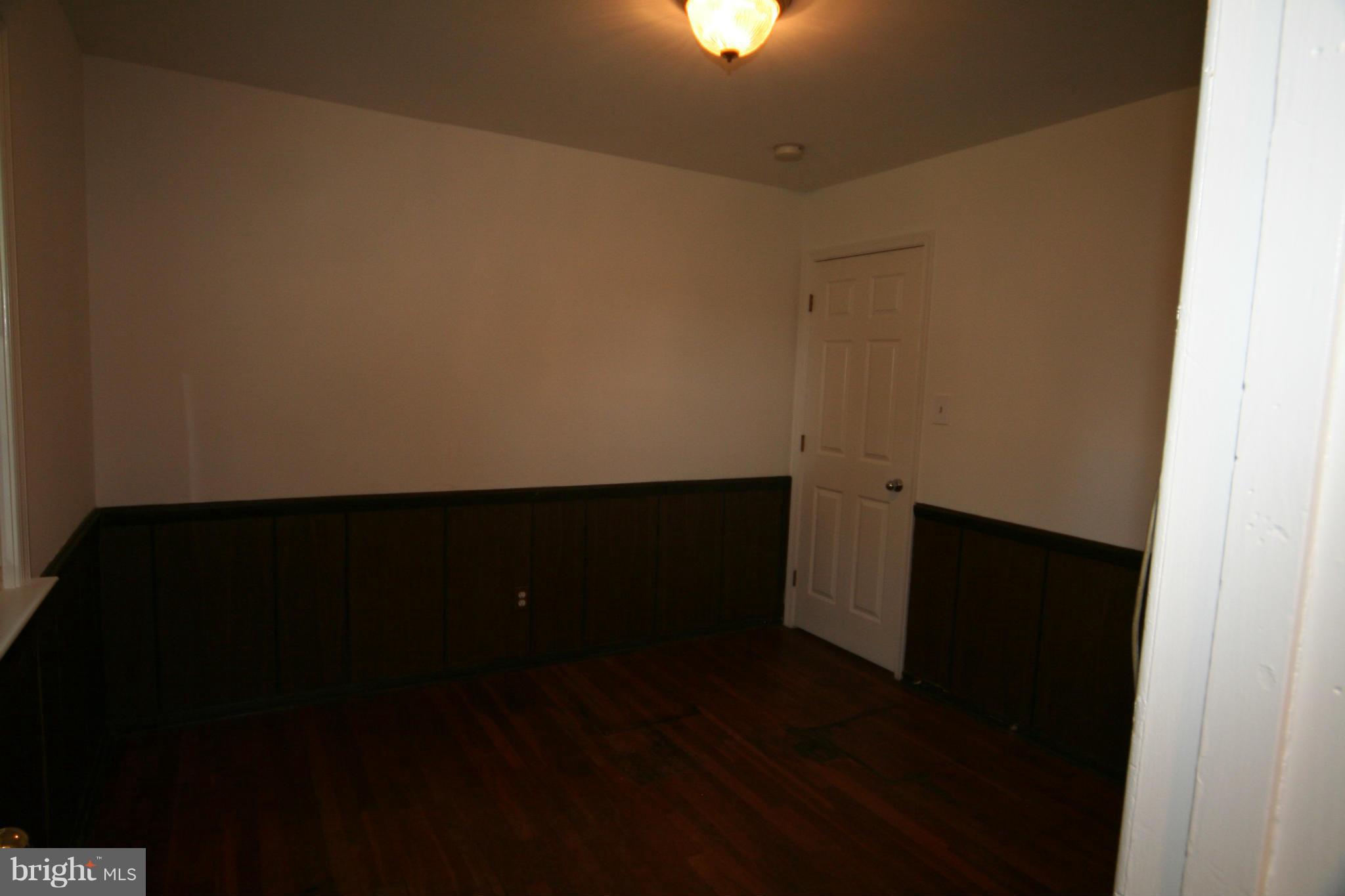 123 Rolling Road Gaithersburg, MD 20877 - Photo 9 of 14 Bedroom