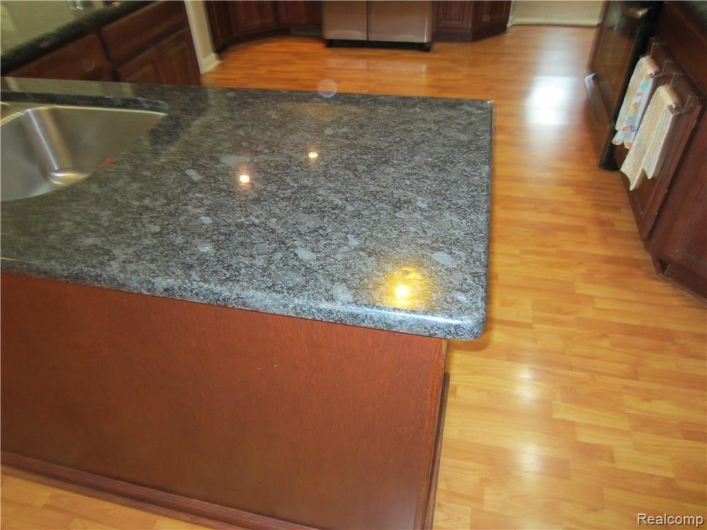 9915 Farmington Road Livonia, MI 48150 - Photo 24 of 46 granite counter kitchen.JPG