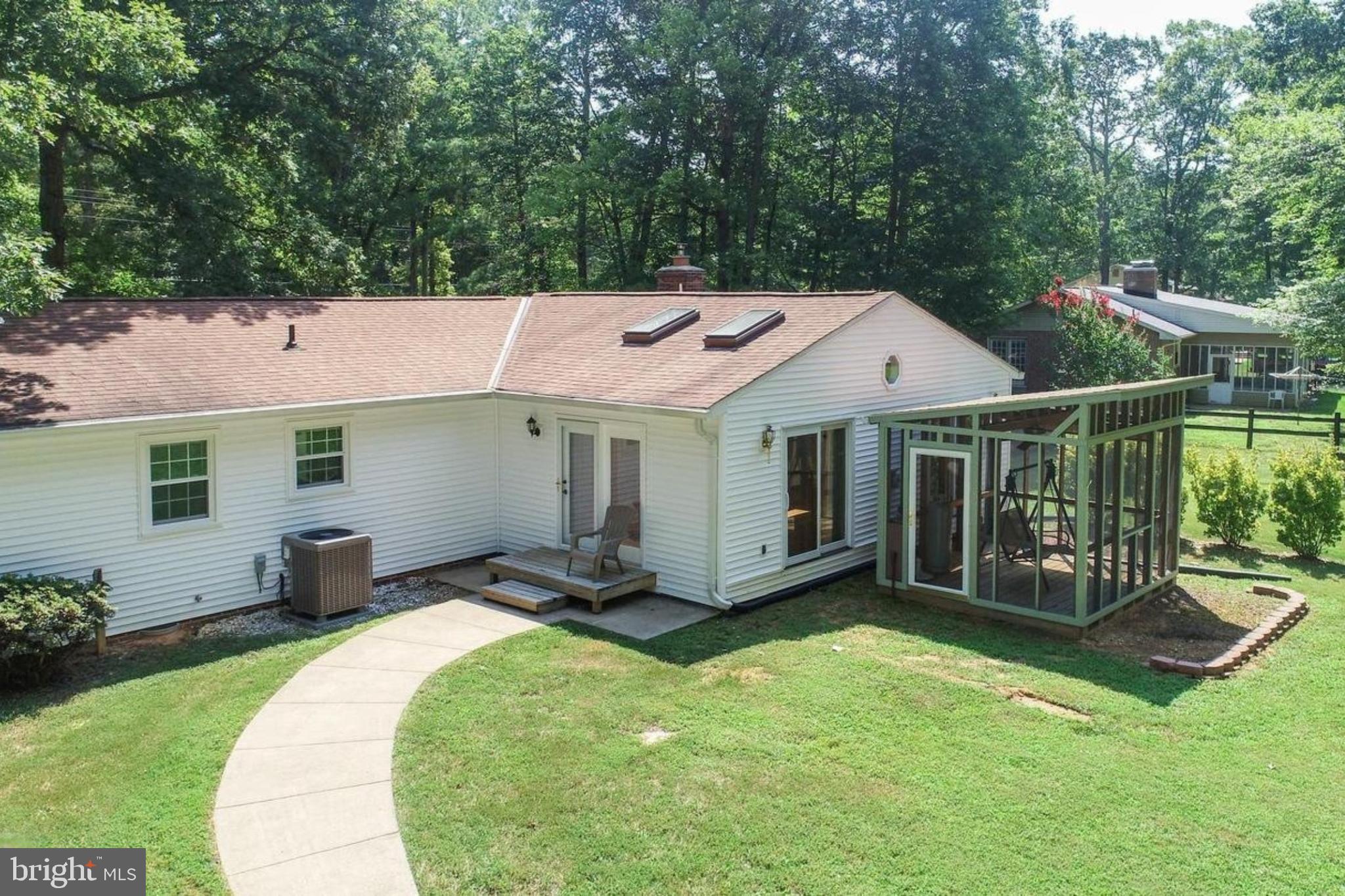 13660 Van Doren Road Manassas, VA 20112 - Photo 37 of 39