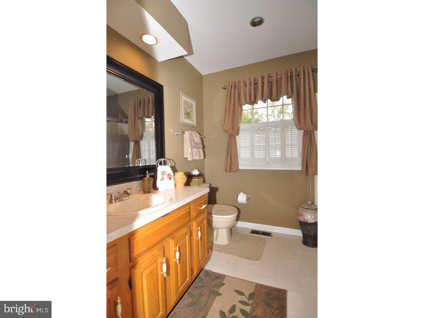 31 Manchester Road Eastampton, NJ 08060 - Photo 17 of 25 Bathroom
