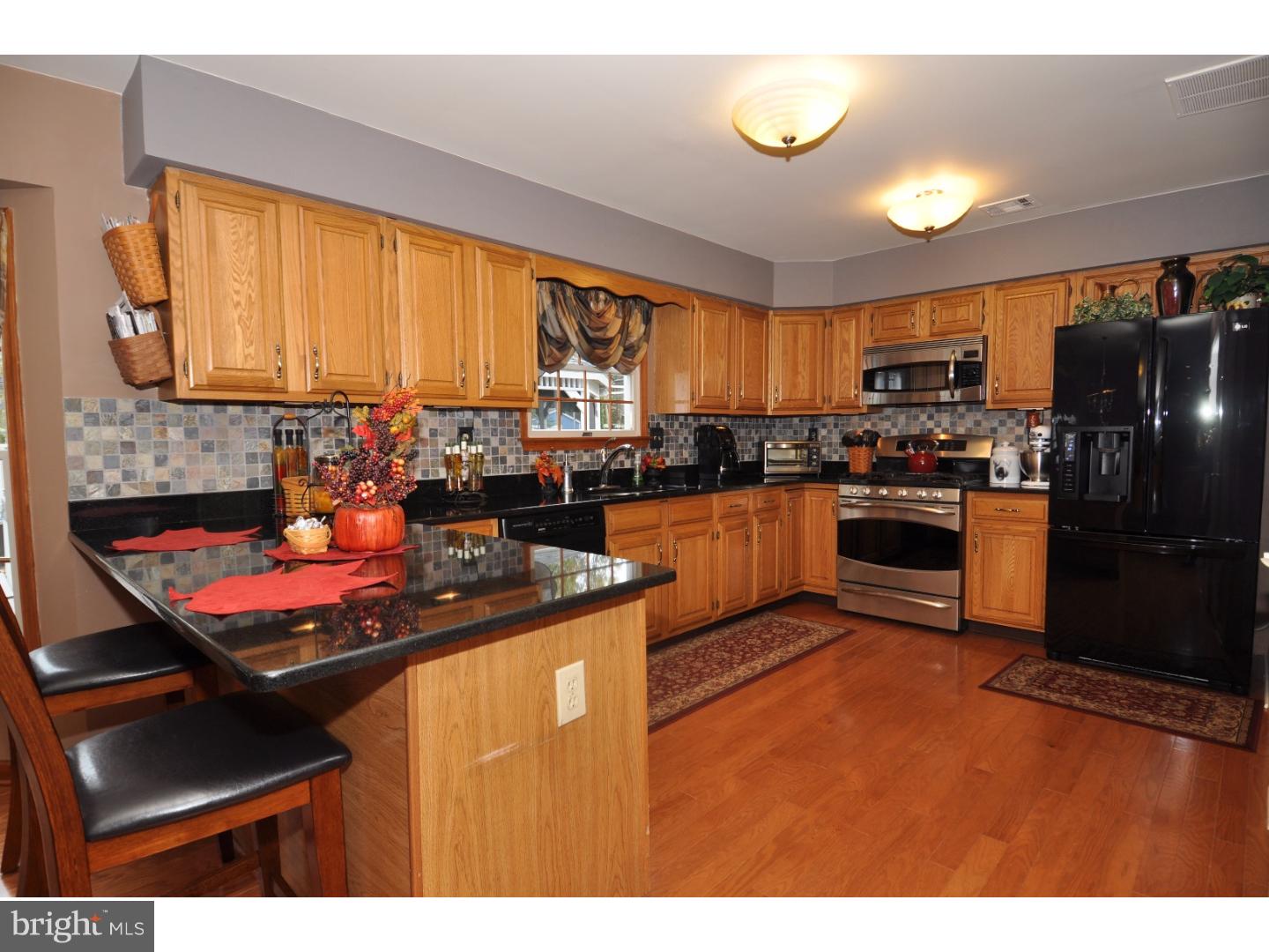 31 Manchester Road Eastampton, NJ 08060 - Photo 6 of 25 Kitchen