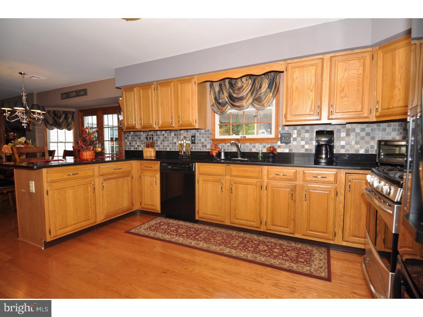 31 Manchester Road Eastampton, NJ 08060 - Photo 7 of 25 Kitchen