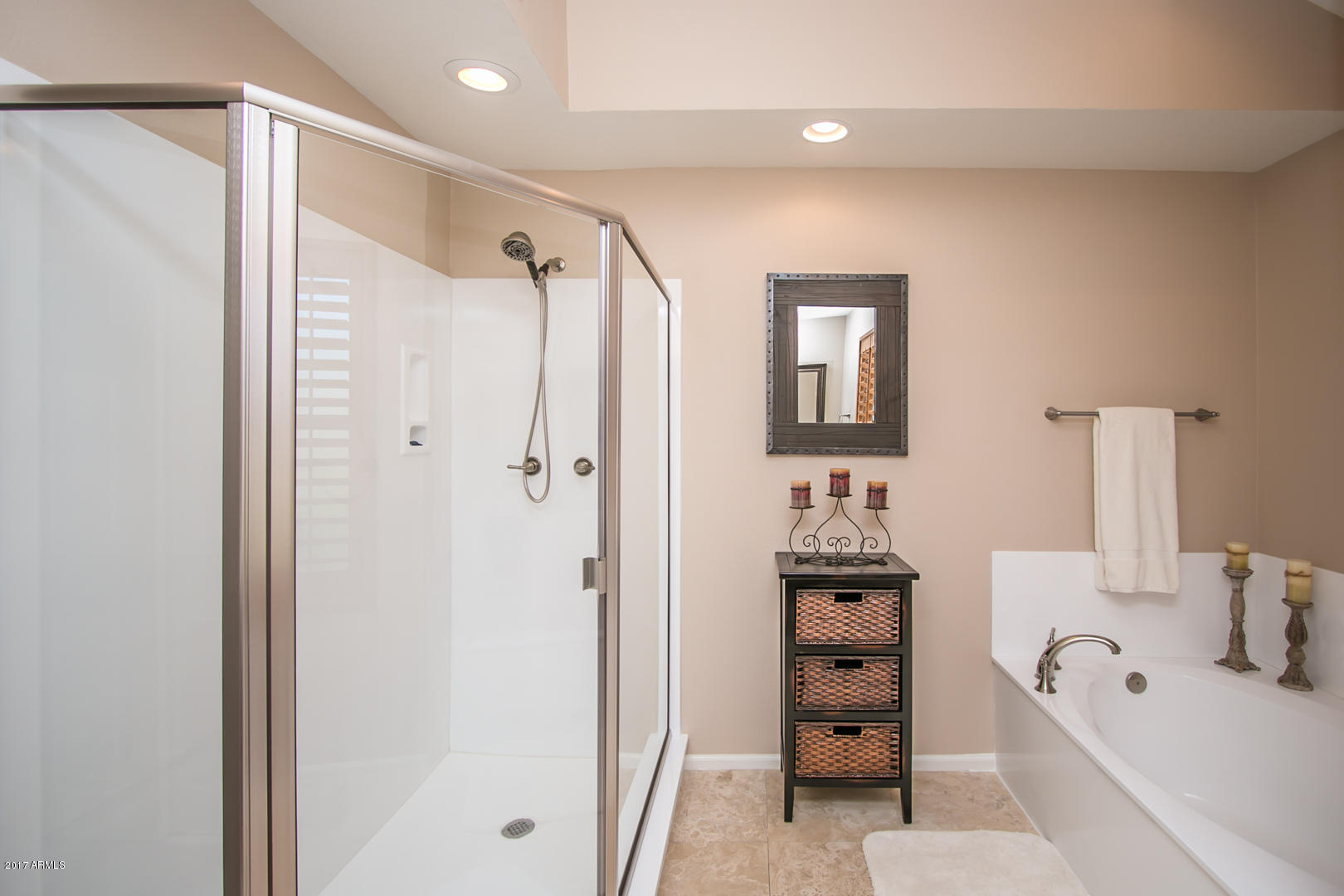 7272 East Gainey Ranch Road, Unit 90 Scottsdale, AZ 85258 - Photo 14 of 25 Upstairs Master Bathroom 2