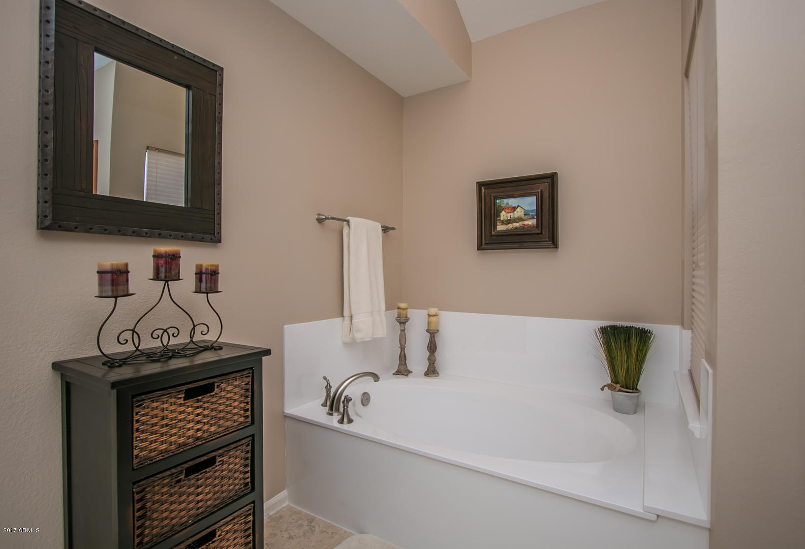 7272 East Gainey Ranch Road, Unit 90 Scottsdale, AZ 85258 - Photo 15 of 25 Upstairs Master Bathroom 3