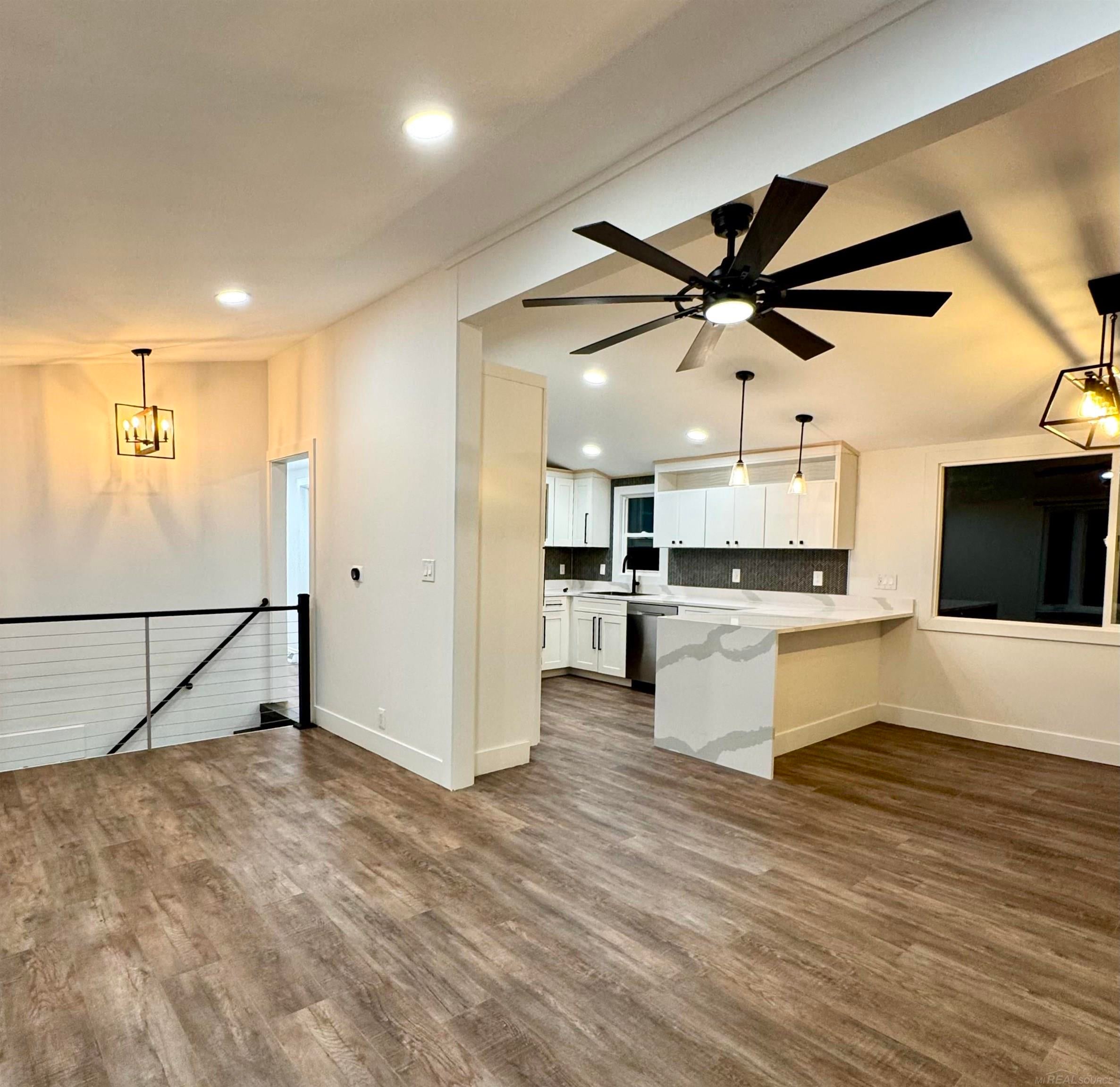 8111 Hedrick Road Harbor Springs, MI 49740 - Photo 10 of 40 Gallery Image 10