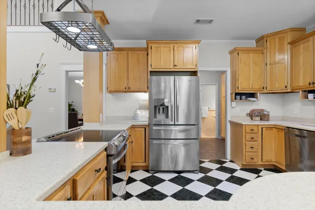 $699,900 | 453 Harvest Lane, Rock Spring, GA 30739