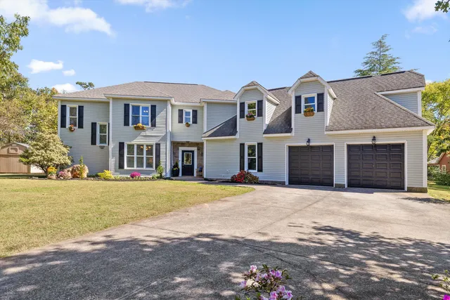 $699,900 | 453 Harvest Lane, Rock Spring, GA 30739