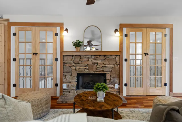 $699,900 | 453 Harvest Lane, Rock Spring, GA 30739