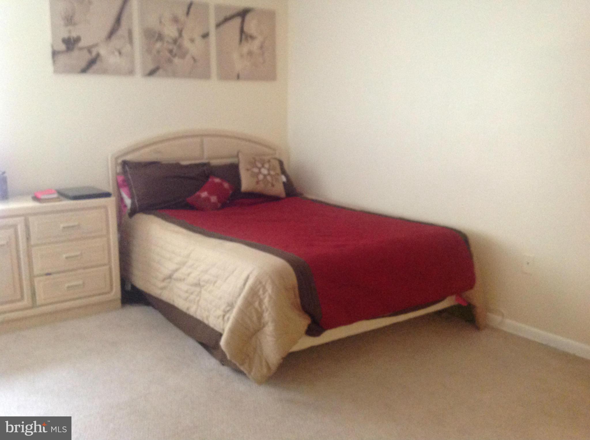 7929 Mandan Road, Unit 641 Greenbelt, MD 20770 - Photo 12 of 17 Bedroom (Master)