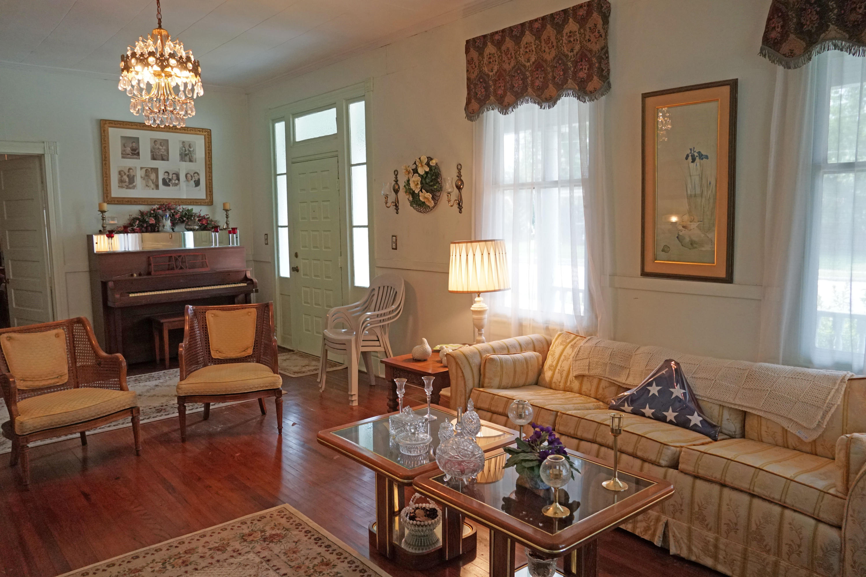 5314 Cameron Road Cameron, SC 29030 - Photo 4 of 26 formal liv rm 2