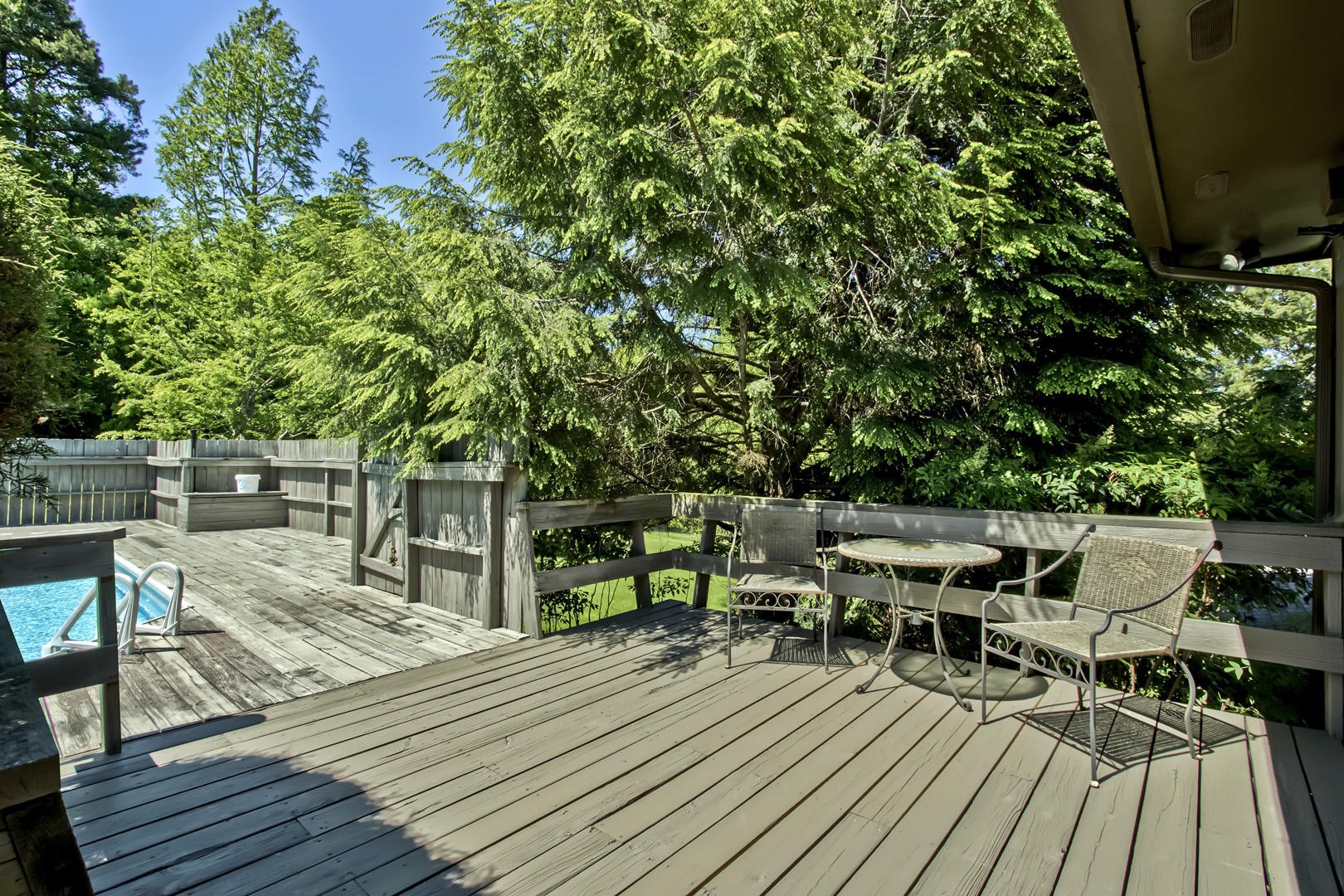 5433 Nickle Road Knoxville, TN 37921 - Photo 14 of 40 a view of a chairs and table on the wooden deck
