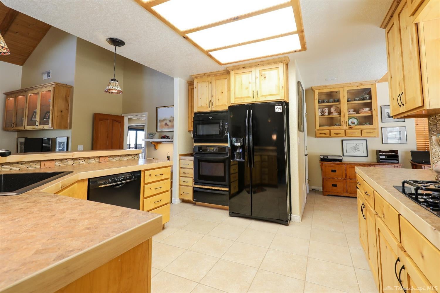 29450 South Lower Valley Road Tehachapi, CA 93561 - Photo 24 of 87 Gallery Image 24