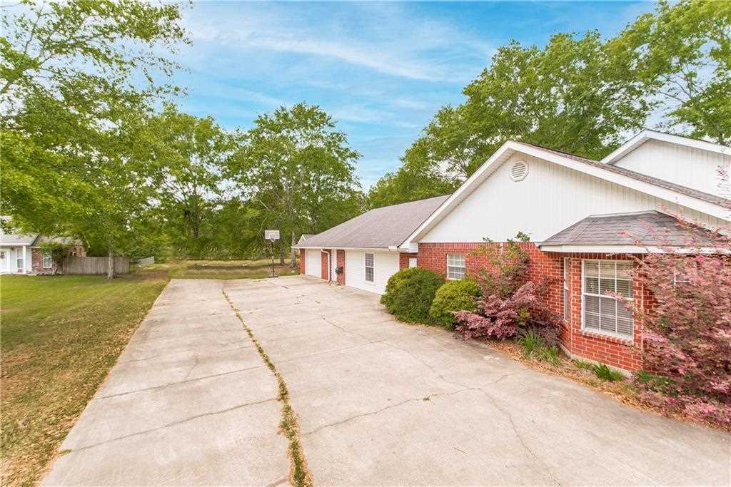 47107 Milton Road Tickfaw, LA 70466 - Photo 5 of 34 Gallery Image 5