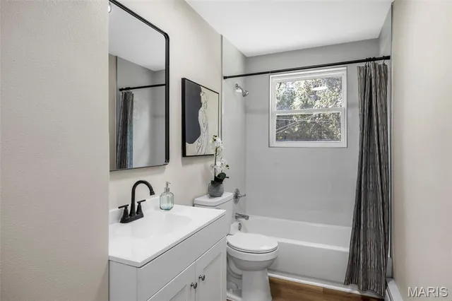 $210,000 | 57 Cheshire Drive, Belleville, IL 62223