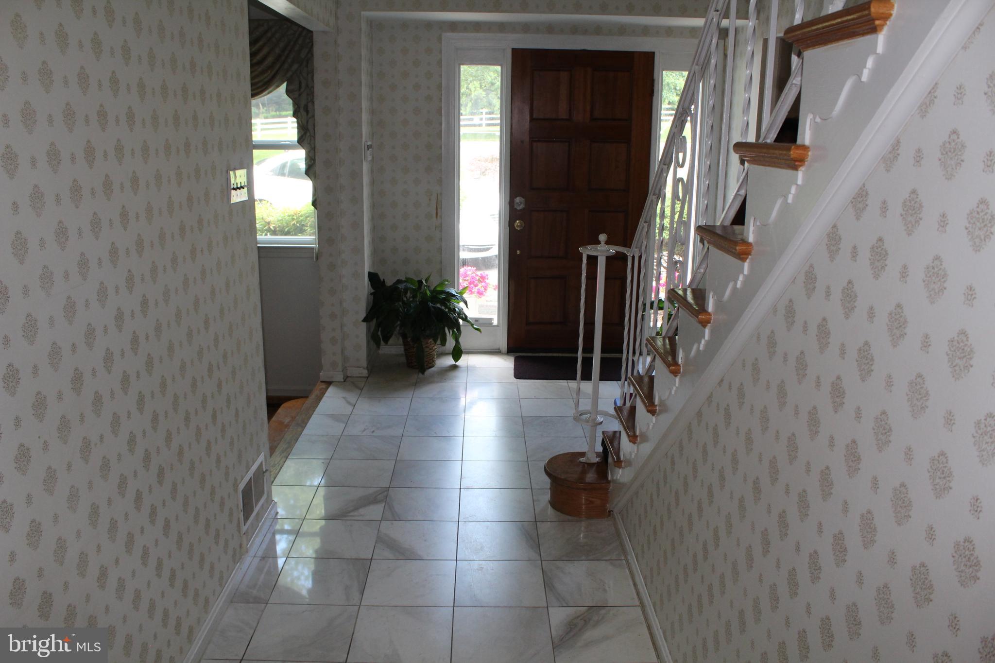 9519 Falls Road Potomac, MD 20854 - Photo 11 of 22 foyer