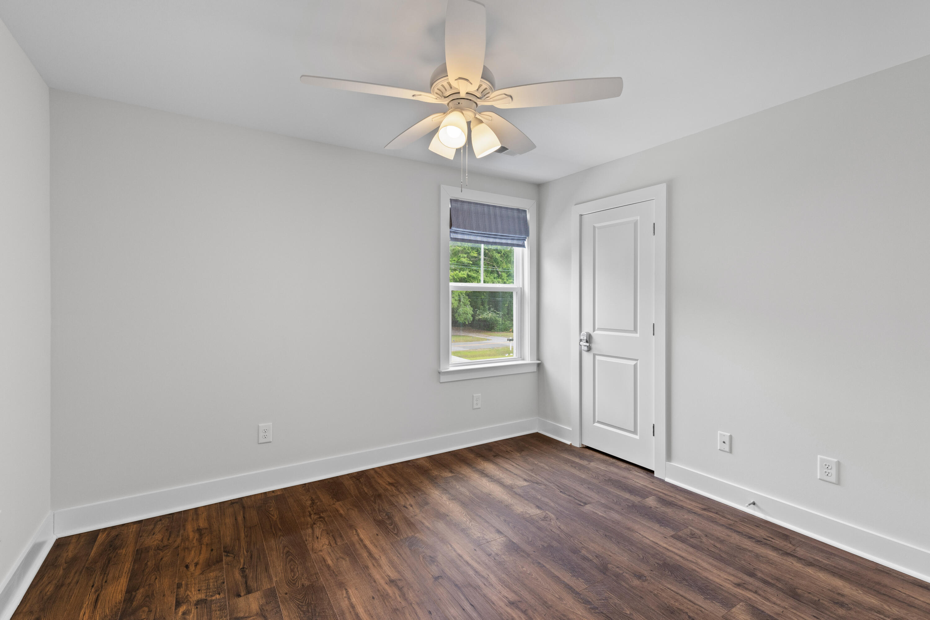 481 Woodland Shores Road Charleston, SC 29412 - Photo 29 of 37 1G1A4489