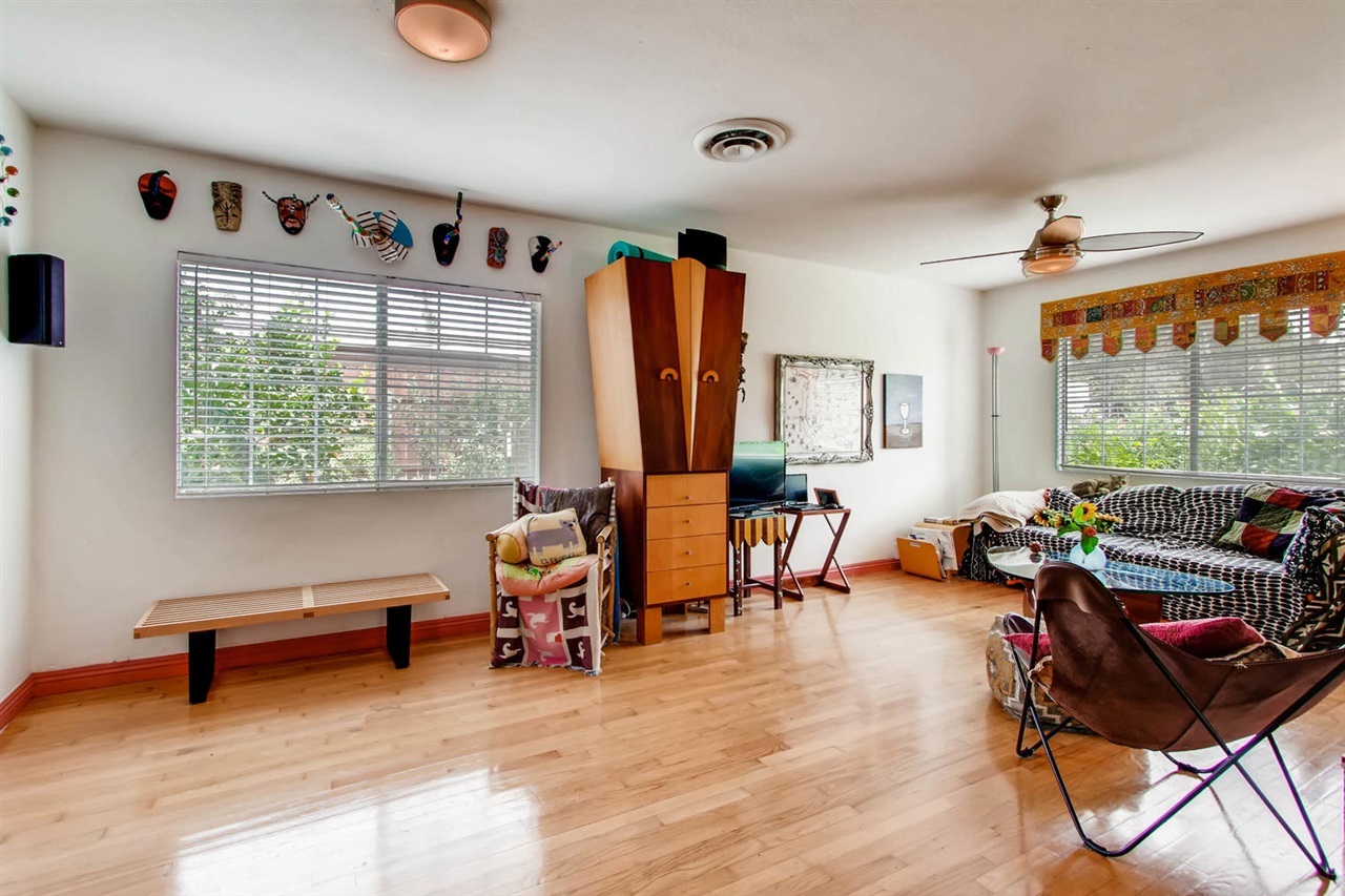 9030 Avocado Street Spring Valley, CA 91977 - Photo 3 of 24 Gallery Image 3
