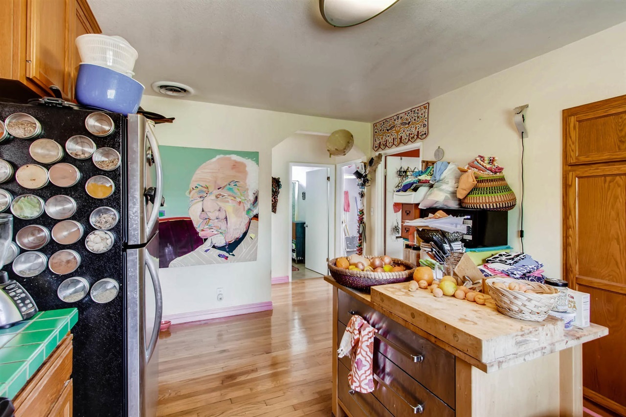 9030 Avocado Street Spring Valley, CA 91977 - Photo 8 of 24 Gallery Image 8