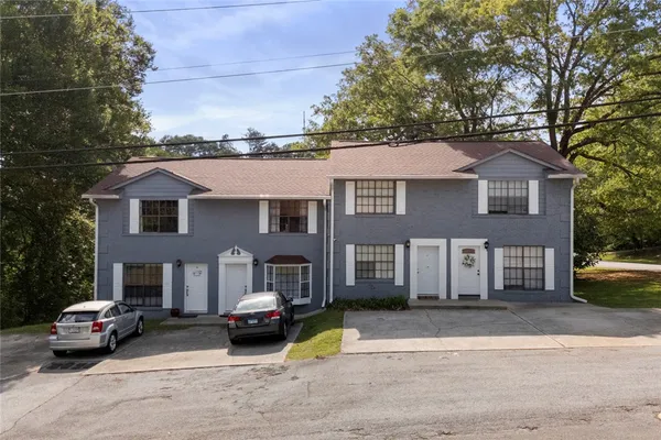 $1,100 | 515 North Walnut Street, Unit B, Seneca, SC 29678