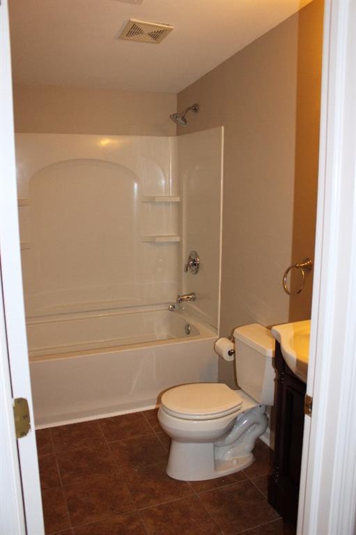 117 Nike Road Coraopolis, PA 15108 - Photo 20 of 24 Gallery Image 20
