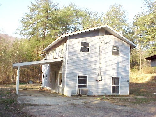 3300 Hurricane Road Rocky Face, GA 30740 - Photo 1 of 2 Primary Photo