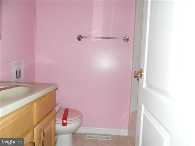 10941 Baskerville Road Reisterstown, MD 21136 - Photo 13 of 21 Bath
