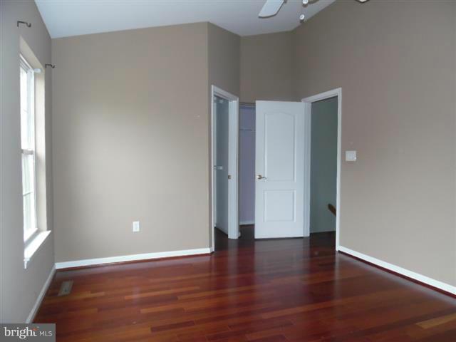10941 Baskerville Road Reisterstown, MD 21136 - Photo 18 of 21 Bedroom (Master)