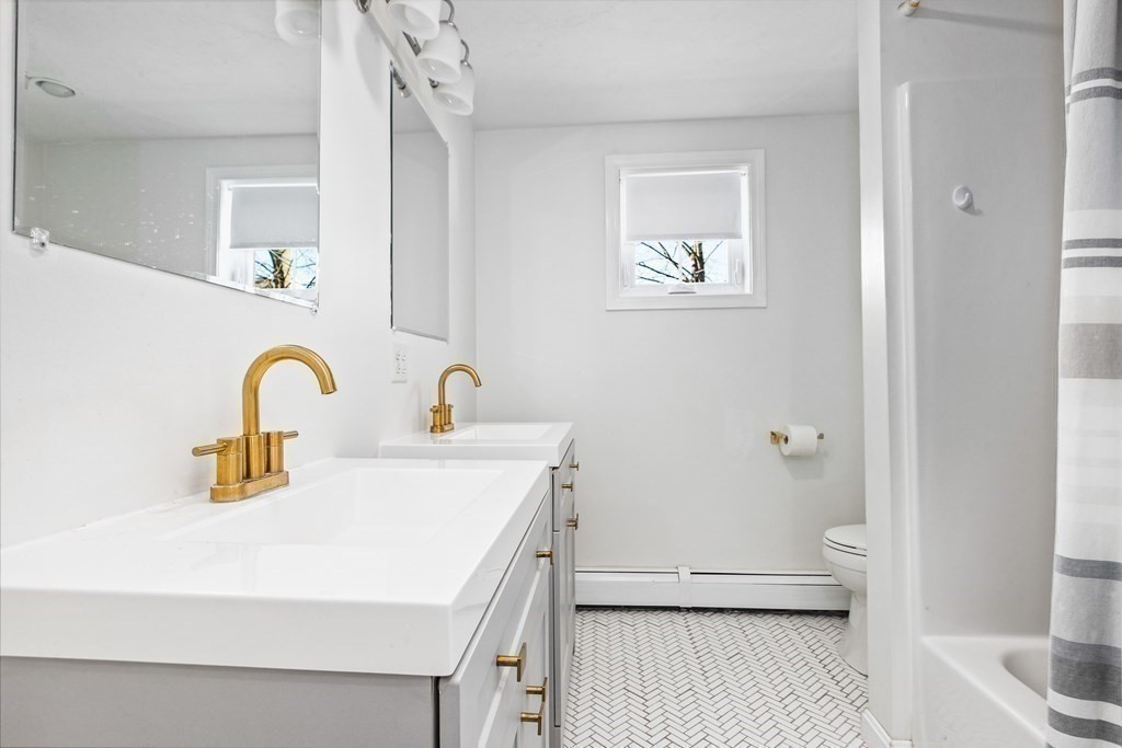 46 Rhodes Circle, Unit 46 Hingham, MA 02043 - Photo 19 of 22 Gallery Image 19