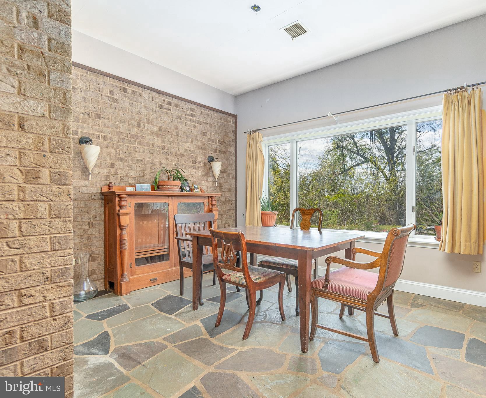 1054 Wawaset Road Kennett Square, PA 19348 - Photo 13 of 52 Gallery Image 13