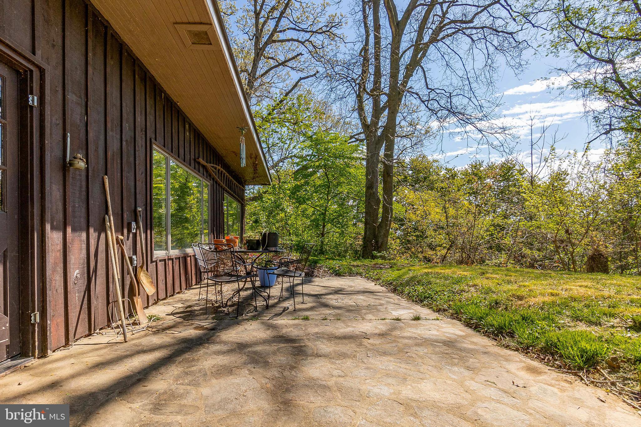 1054 Wawaset Road Kennett Square, PA 19348 - Photo 4 of 52 Gallery Image 4