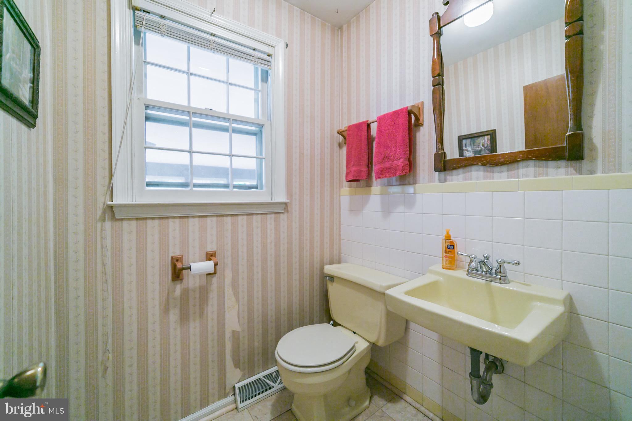 281 Parry Road Warminster, PA 18974 - Photo 14 of 30