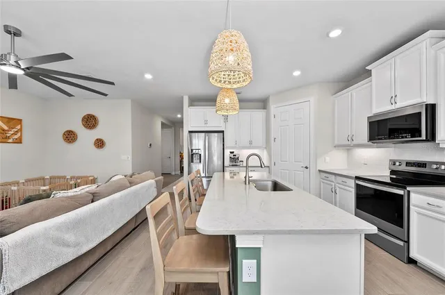 $510,000 | 447 Ibiza Loop, Venice, FL 34292