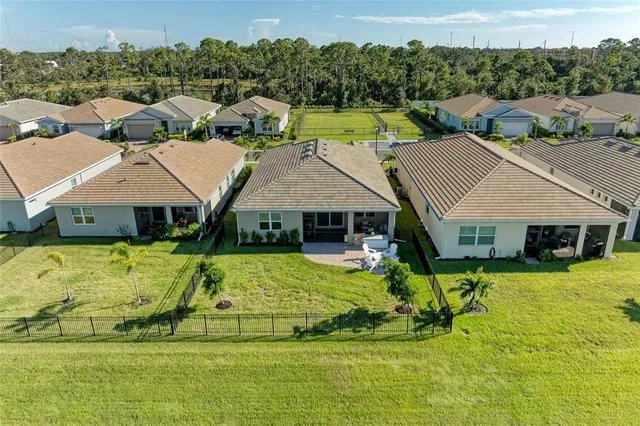 $510,000 | 447 Ibiza Loop, Venice, FL 34292