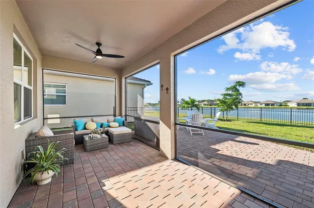 $510,000 | 447 Ibiza Loop, Venice, FL 34292