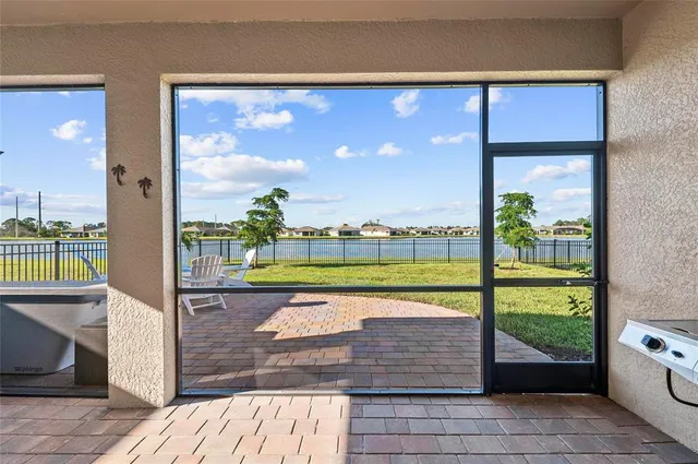 $510,000 | 447 Ibiza Loop, Venice, FL 34292
